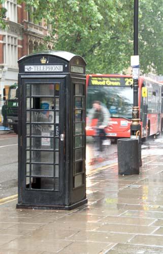 4 Black Box Red Bus - Miscellaneous England London Telephone Box UK_DSC0005