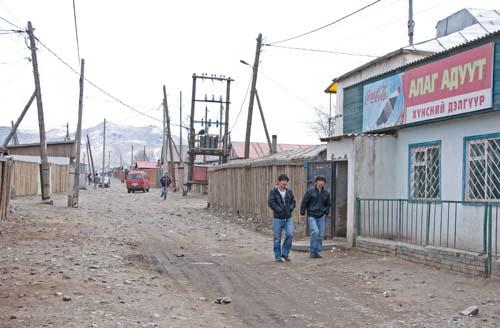 114 Roadside Pub - Ger District - Urban Lifestyle, Environment Our Impact, Mongolia, Ulaanbaatar, Street Scene Pub,  DSC_0453
