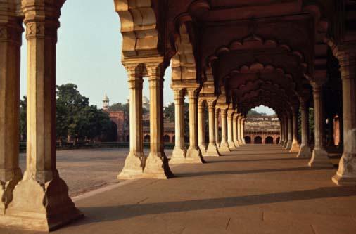 41 Agra Fort's Pillars 1 -  BPM, India, Box 4 File 2 m17 7