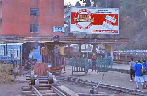 Darjeeling Train Waiting - Transport India Box 3 File 1 ns 2 16 Darjeeling Railway Station