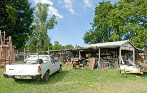 18 Rural Queensland Boys Backyard Shed    _DSC0105