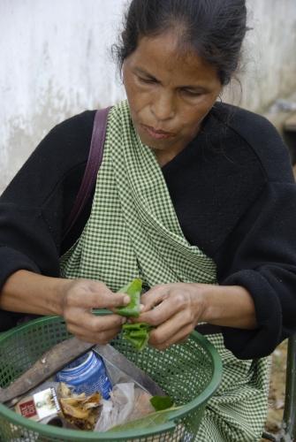 Preparing the Pan Leaf - Reportage - 'Plight of the Khasi Tribe'_DSC0111