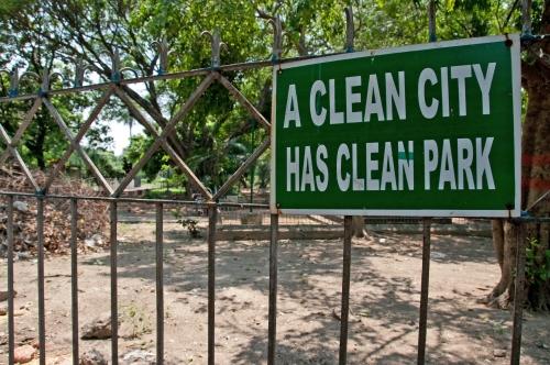 Not So Clean - India, Miscellaneous, Signs _DSC4472