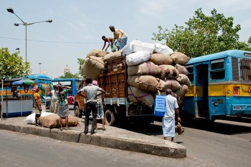 Truck Load - Urban Lifestyle, India, Transport _DSC4487