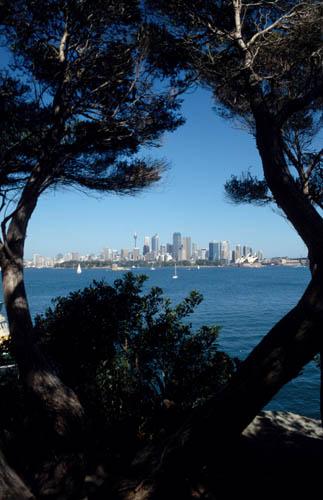 11 Port Jackson Sydney Harbour Towards The City - Australia BPM DVD1  Sydney Harbour Op Bri