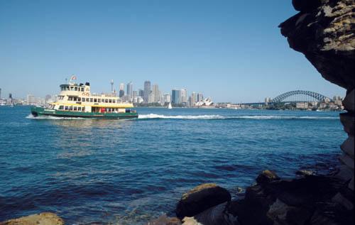 19 Port Jackson Sydney Harbour Ferry Through The Rocks - Australia BPM DVD1  Sydney Harbour Op Bri  tif.