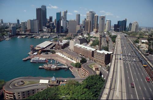 25 Sydney Harbour Bridge Approach Road - Australia BPM DVD 1 Sydney Harbour Bridge 